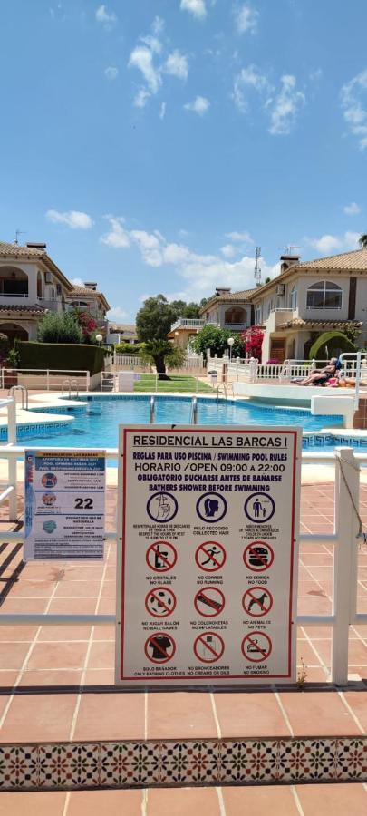 La Casa De La Palmera Apartman Torrevieja Kültér fotó